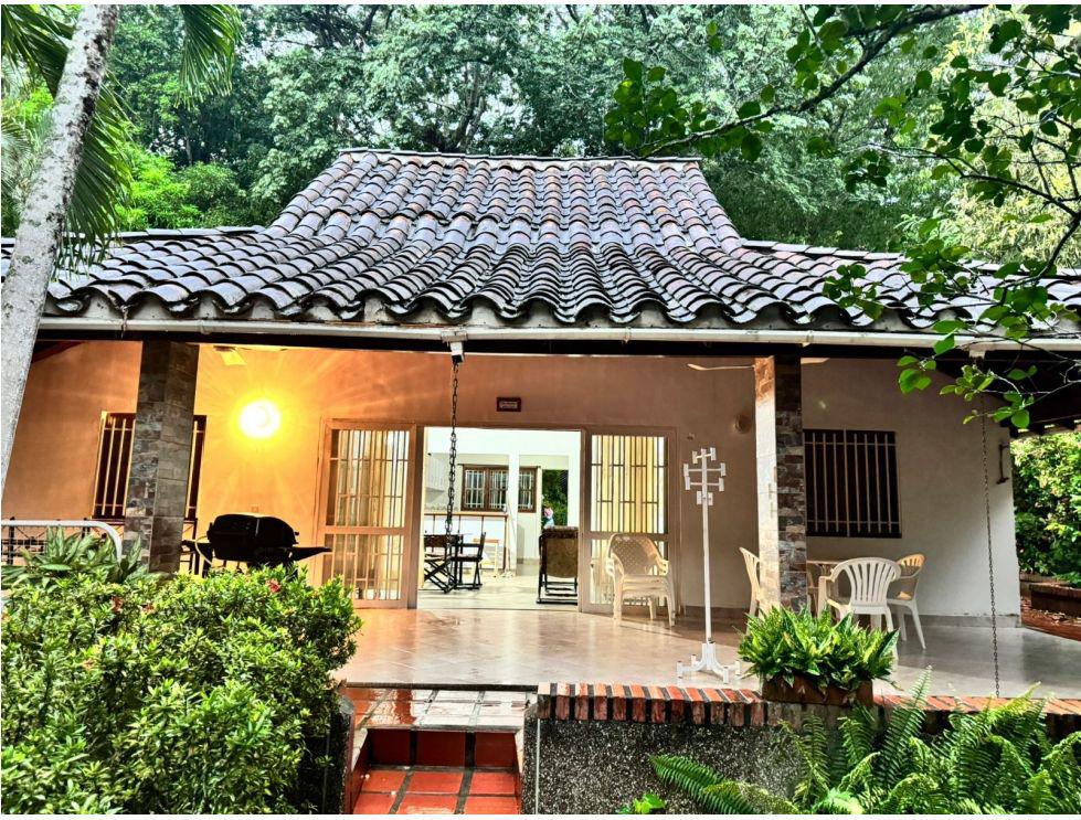 Cabaña campestre en Sopetrán 1